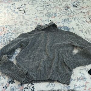 Brandy Melville gray sweater